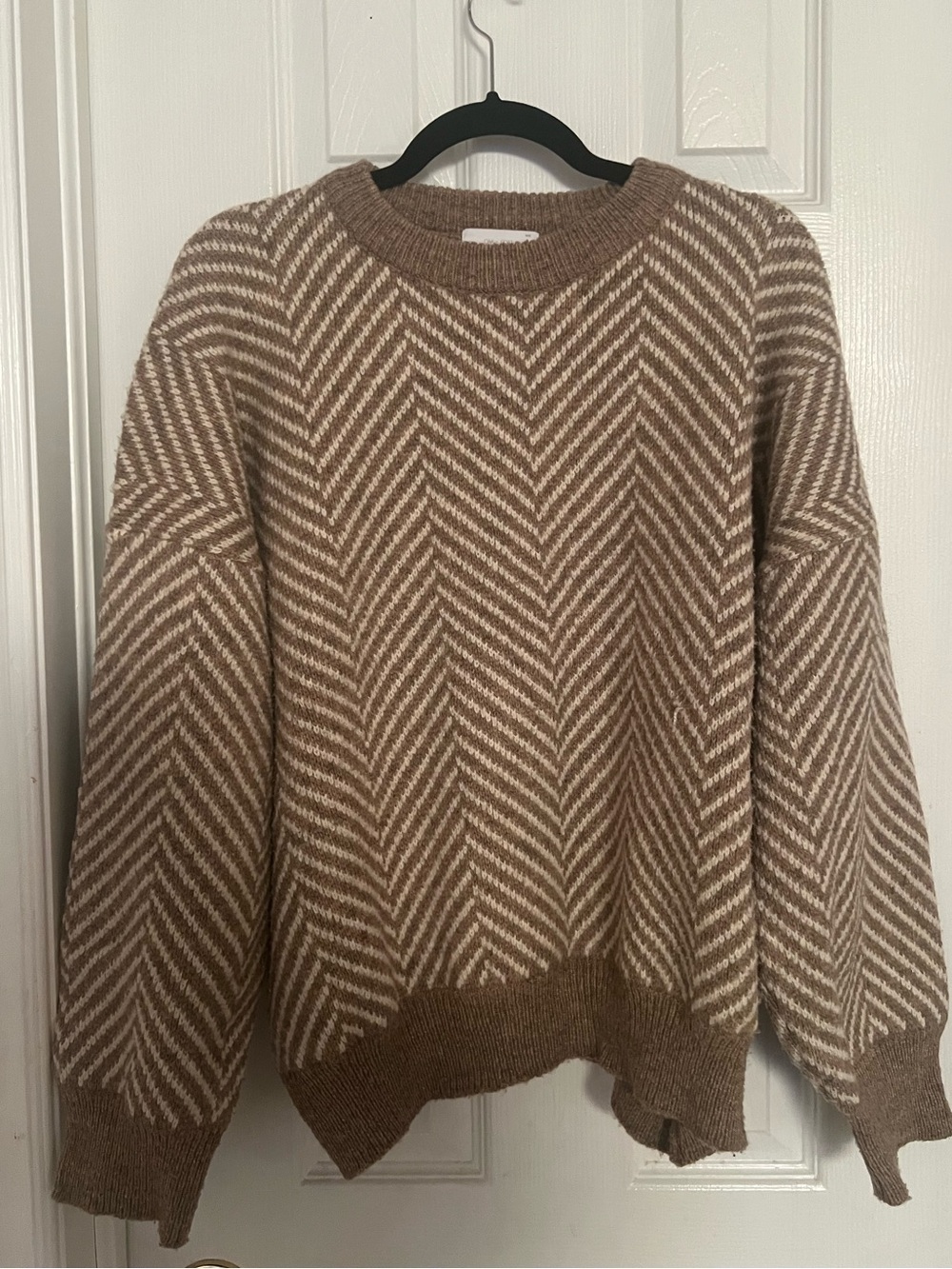 Oak + Fort Oversized Chevron Pattern Crewneck Sweater